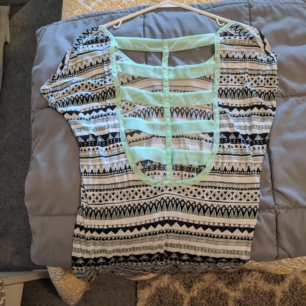 Shirt - Picture 2 of 2